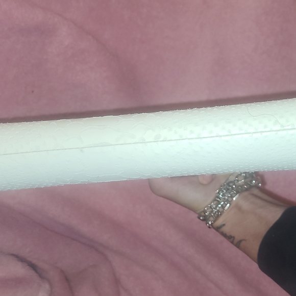 BCBG Maxazria Clutch - Picture 10 of 10